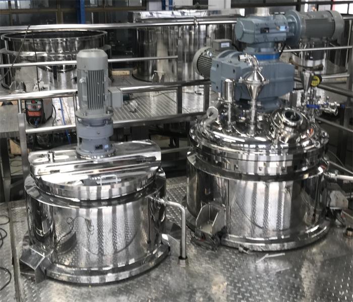 SME-DE Vacuum Emulsifying Mixer 3